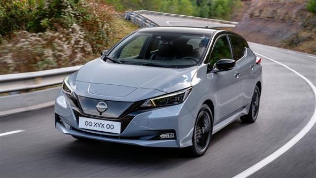 ارقام سكراب السالمي نيسان ليف