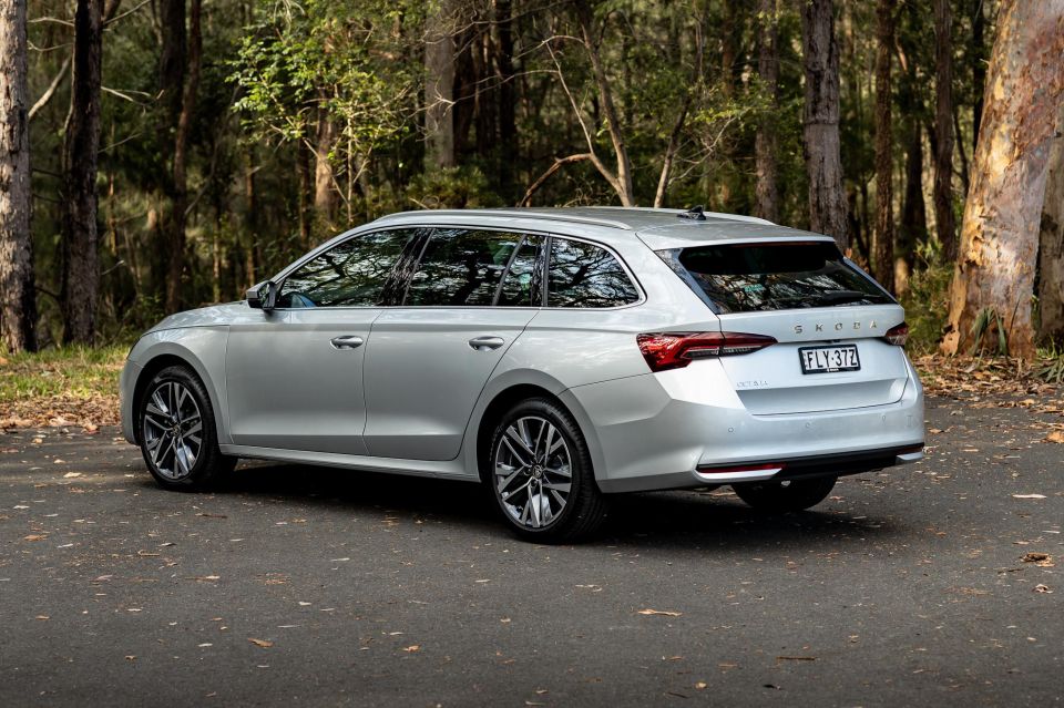 قطع غيار سكودا اوكتافيا